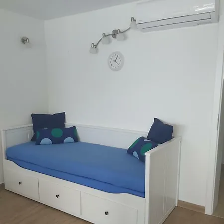 Irina شقة Ičići