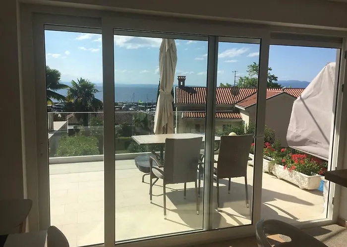 Irina Apartment Ičići